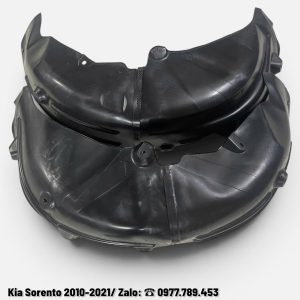 Lòng dè sau nhựa Sorento 2011-2021 thay nỉ
